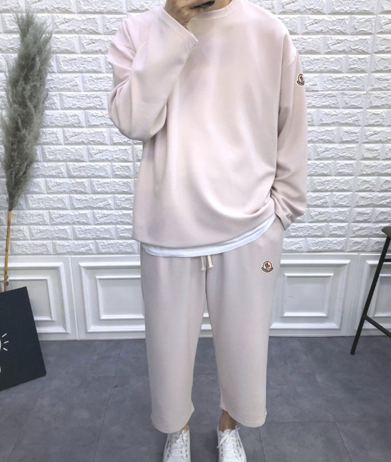 몽클레어 긴팔티 9부 와이드팬츠 셋업