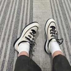 샤넬 크루즈 스니커즈
