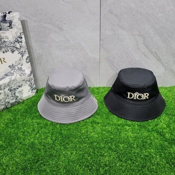크리스찬 디올 버킷햇