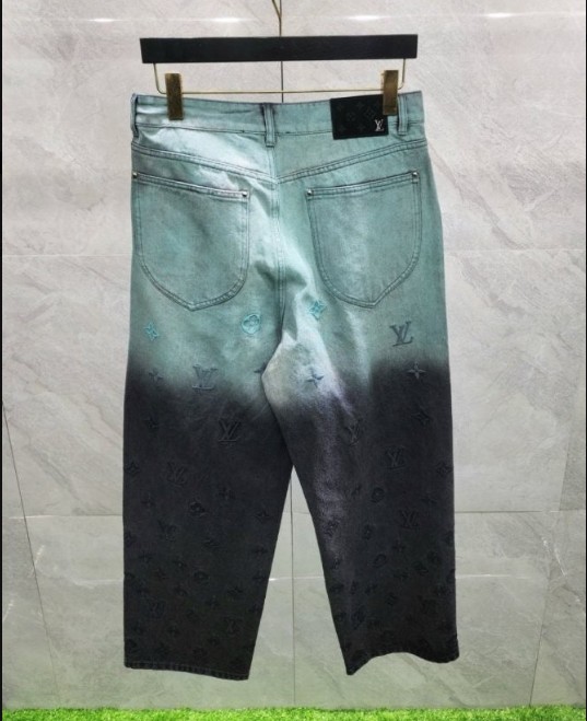 루이비통 모노그램 자수 그라데이션 데님 팬츠