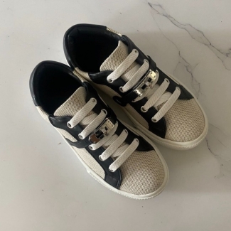 Hermes Day Sneakers 데이 켈리 버클