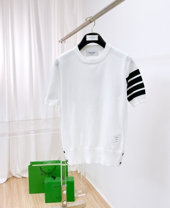 톰브라운 25SS 반팔 셔츠