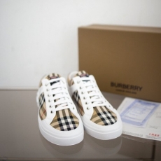 [BURBERRY] 체크 코튼 스니커즈